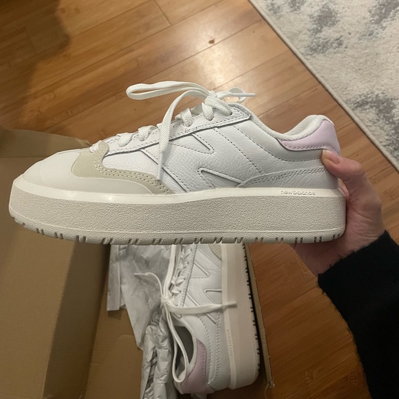 New Balance ct302 M6.5/W8 - Picture 3 of 3